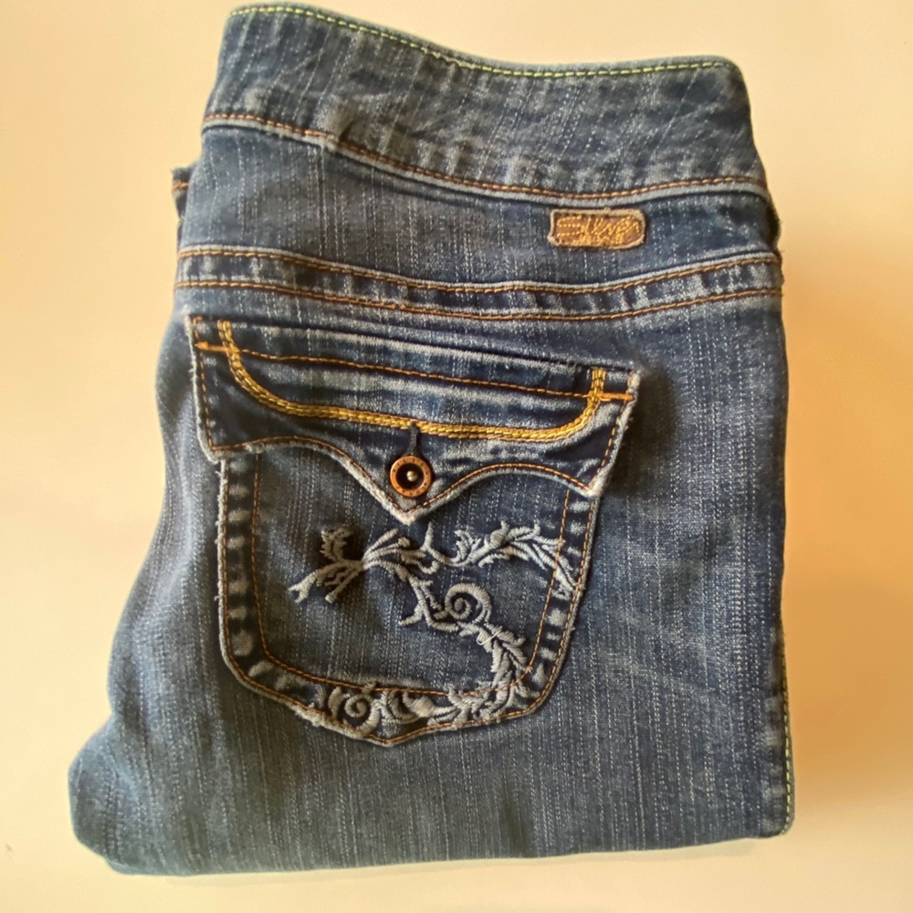 💋Silver Boho Dark Stretch Bootcut Women’s Jeans